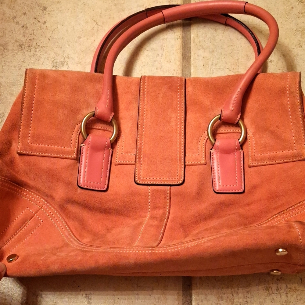 Pink Coach Bag - Picture 2 of 4